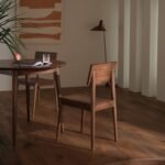 Vintage Round Table 07