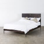 Kulu 焦燻橡木床架