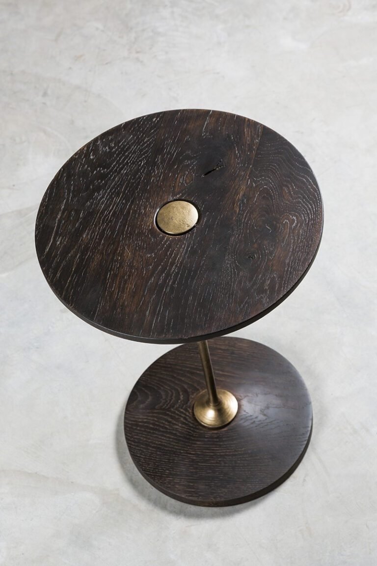 Ollo 焦燻橡木圓邊几