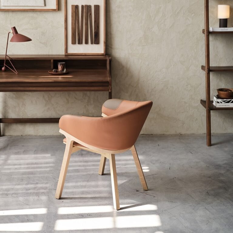 Patch 皮革橡木座椅