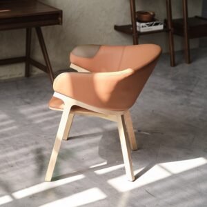 Patch 皮革橡木座椅