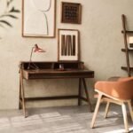 Tribute Desk - Image 2