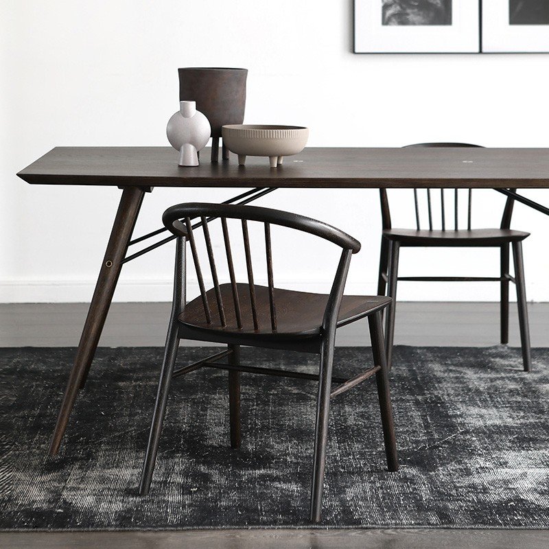 Saba Chair